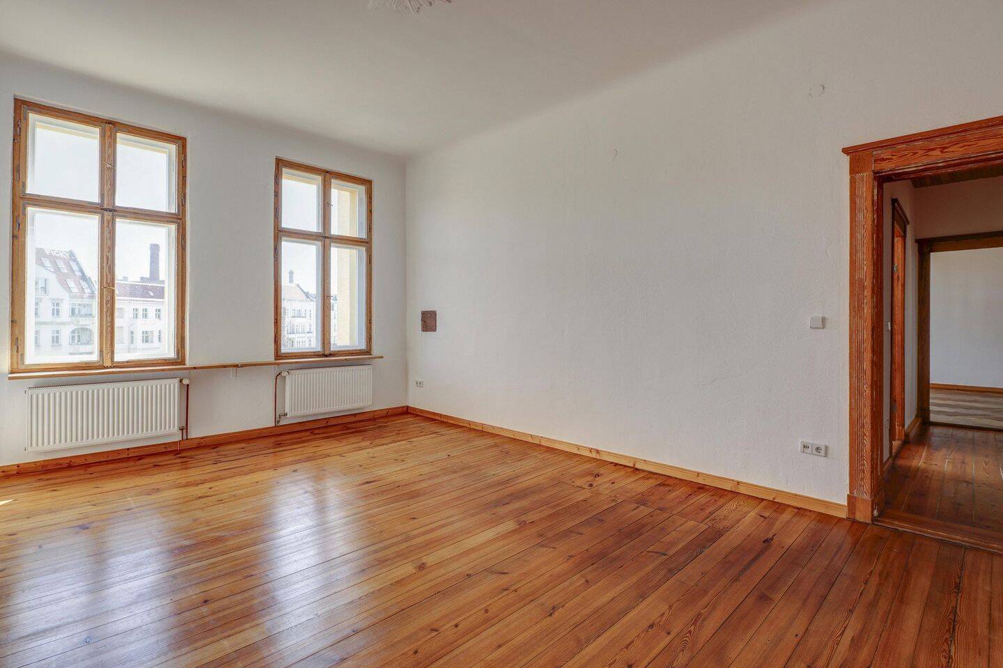 Lichtdurchflutetes Altbau-Juwel in der Kastanienallee – Berlin – Vorschaubild 5