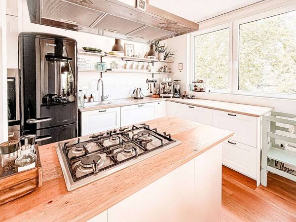 Etagenwohnung in 50735 Köln mit 94 m² kaufen