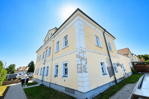 *Denkmal-Kapitalanlage* - vermietete 1,5-Zi.-Wohnung mit Tageslichtbad, EBK u. Stellplatz in DD-Luga – 1259 Dresden – Vorschaubild 9