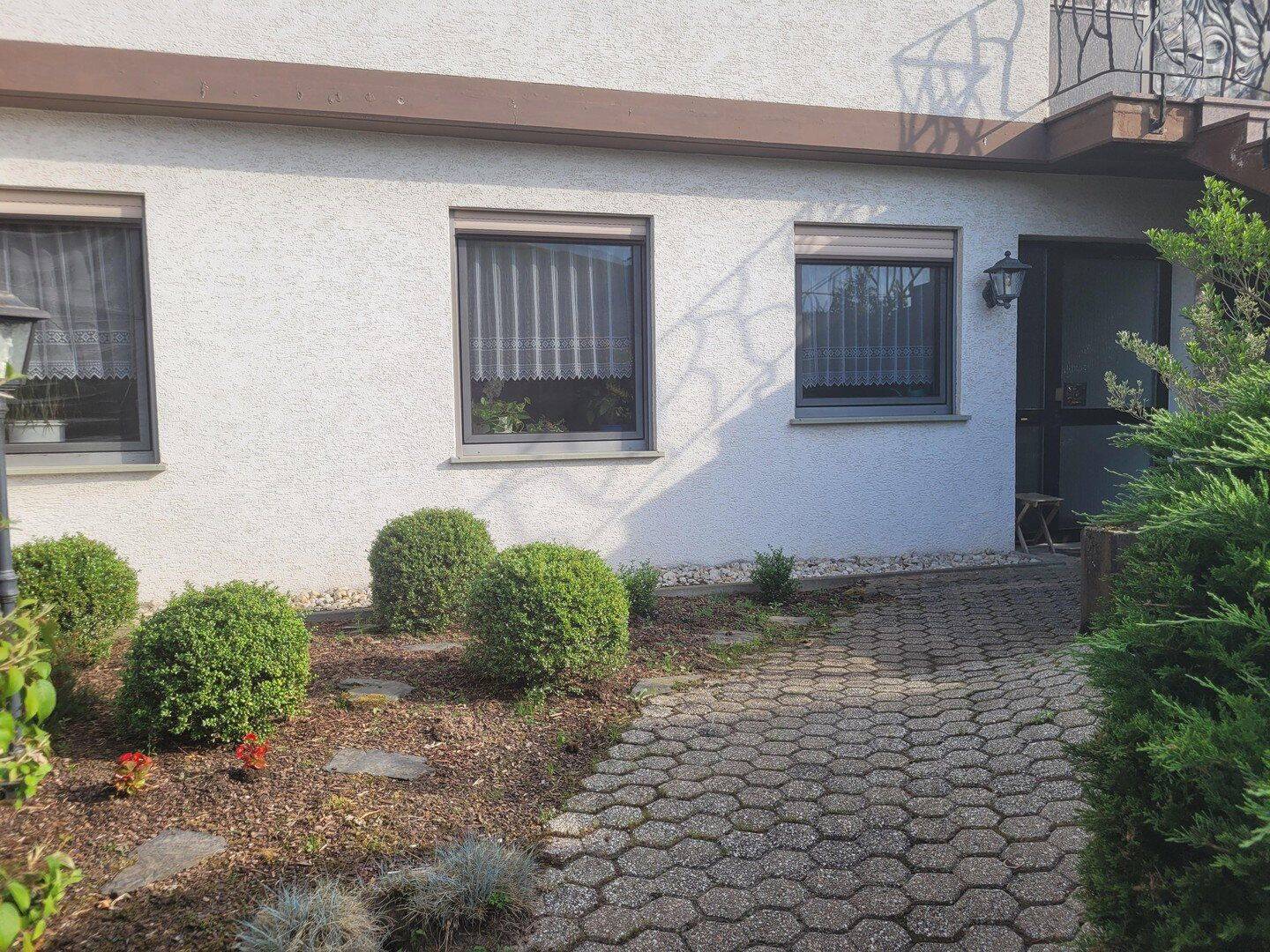Einliegerwohnung 65 qm Kasel bei TR zu vermieten