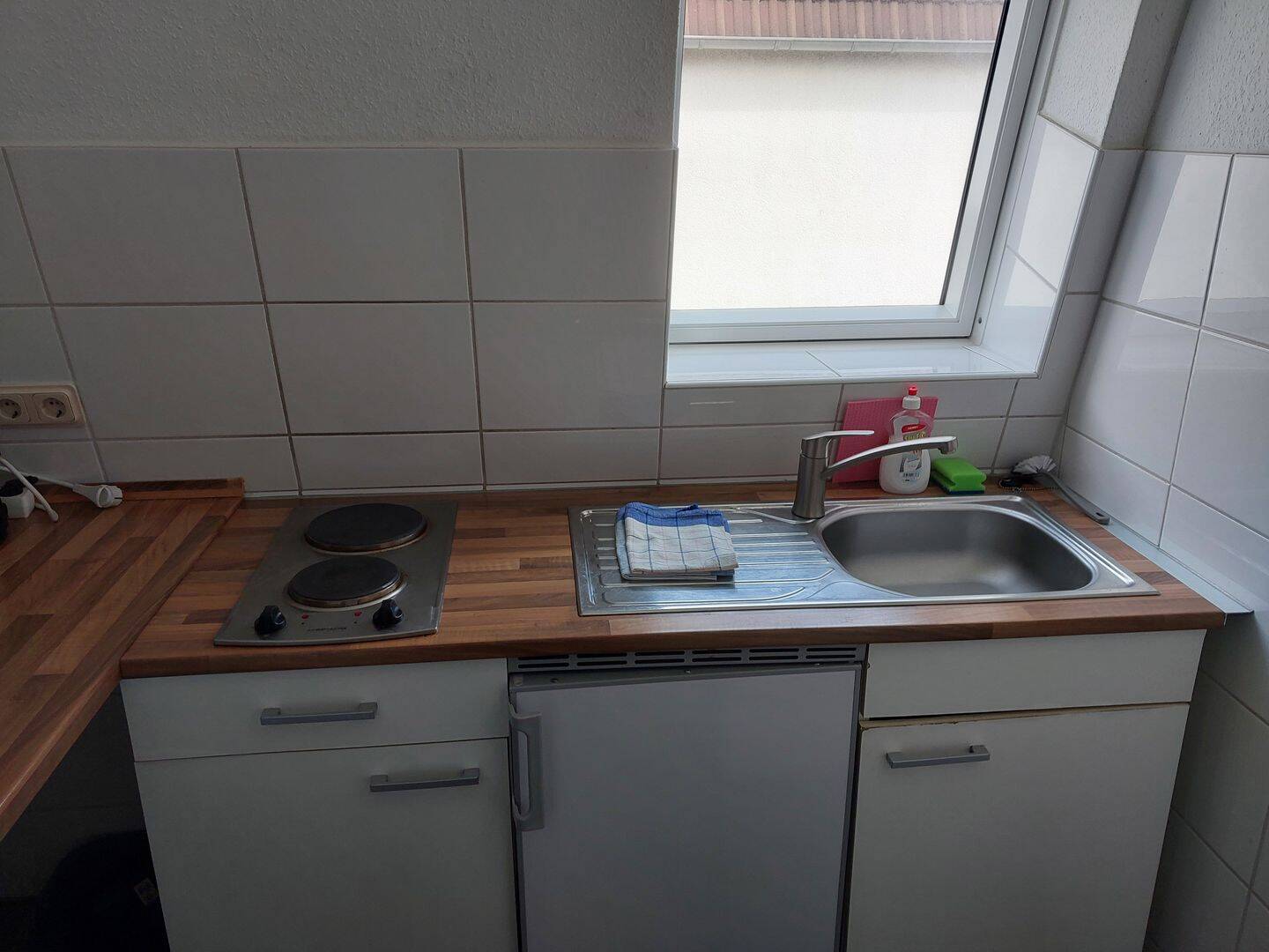 Charmante 2,5-Zimmer-Wohnung mit praktischem Stellplatz. Ideal für Ihr neues Zuhause! – Dortmund – Vorschaubild 4