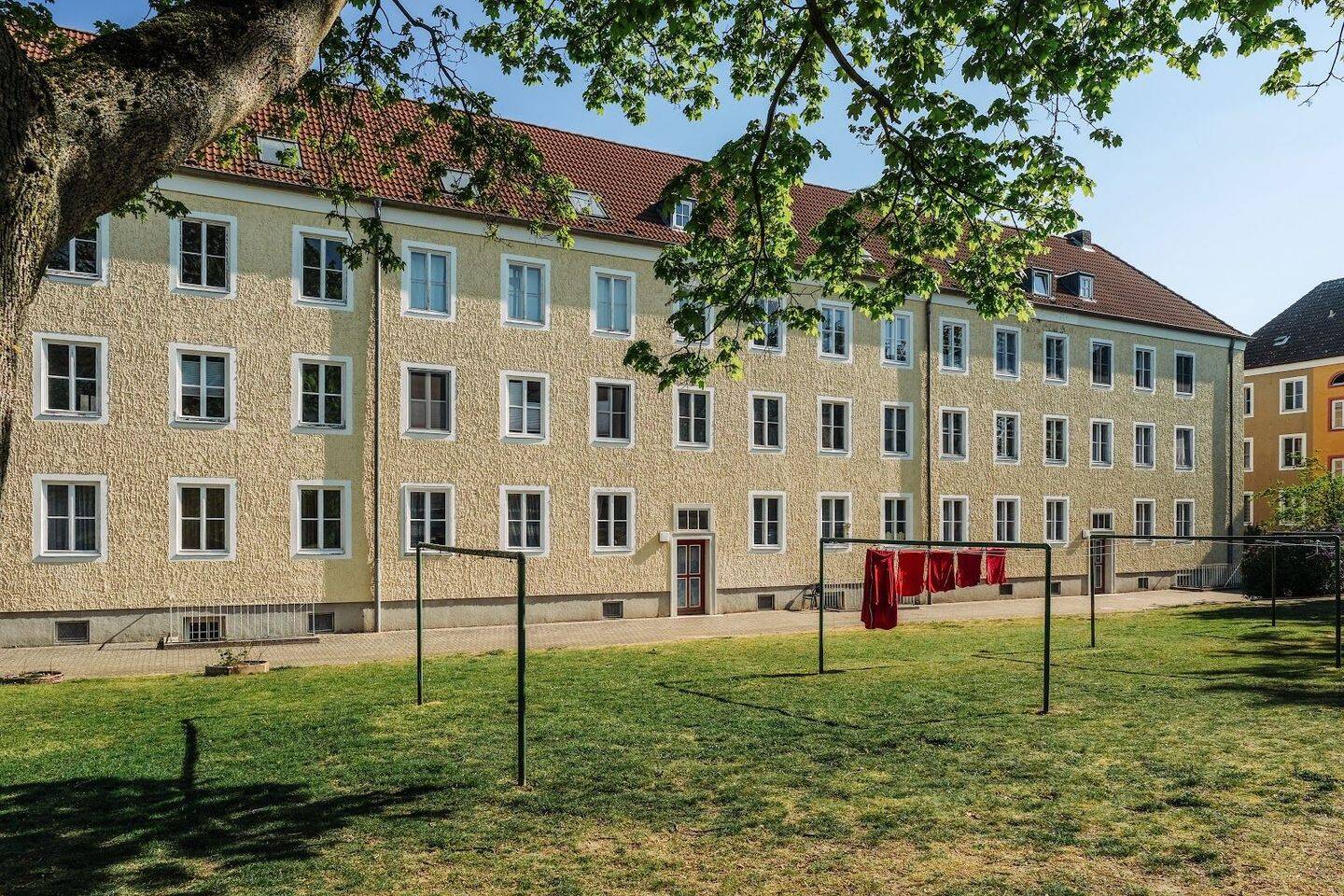 Zentrale Altbauwohnung // 2.OG rechts – Wolfsburg – Vorschaubild 3