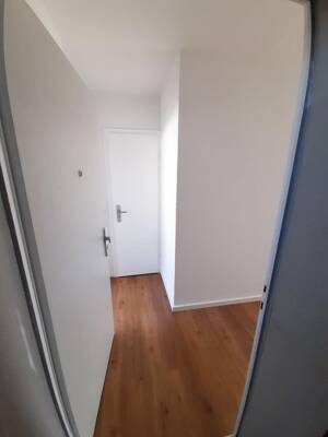 2 Zimmer Wohnung mit 2 Balkonen ideal als WG für 2 Personen – 52064 Aachen – Vorschaubild 4