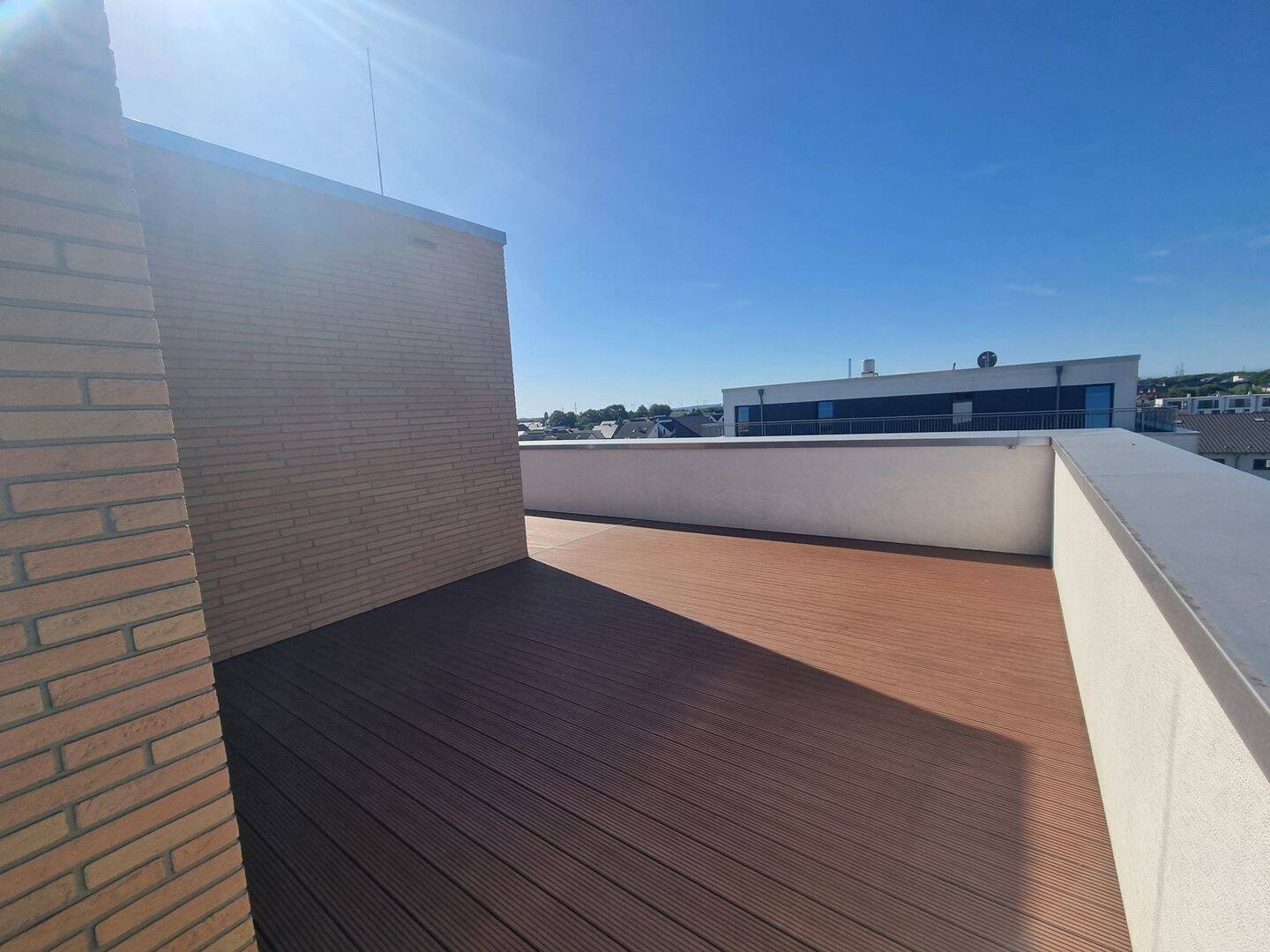 moderne 2-Zimmer Wohnung mit großer Terrasse – Braunschweig – Vorschaubild 3