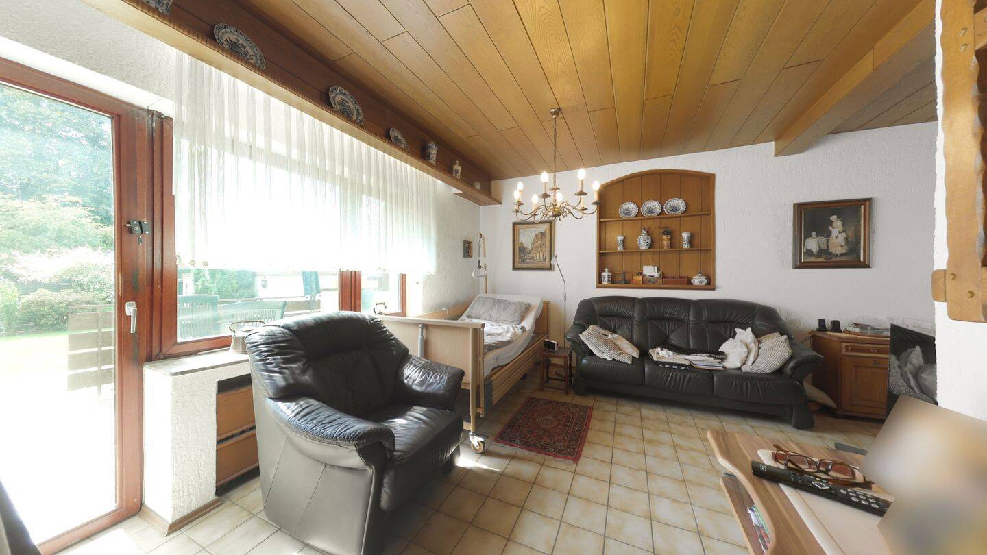 VIERSEN-Rahser: Kleines Eckhaus mit Garten und Garage für die kleine Familie – Viersen – Vorschaubild 3
