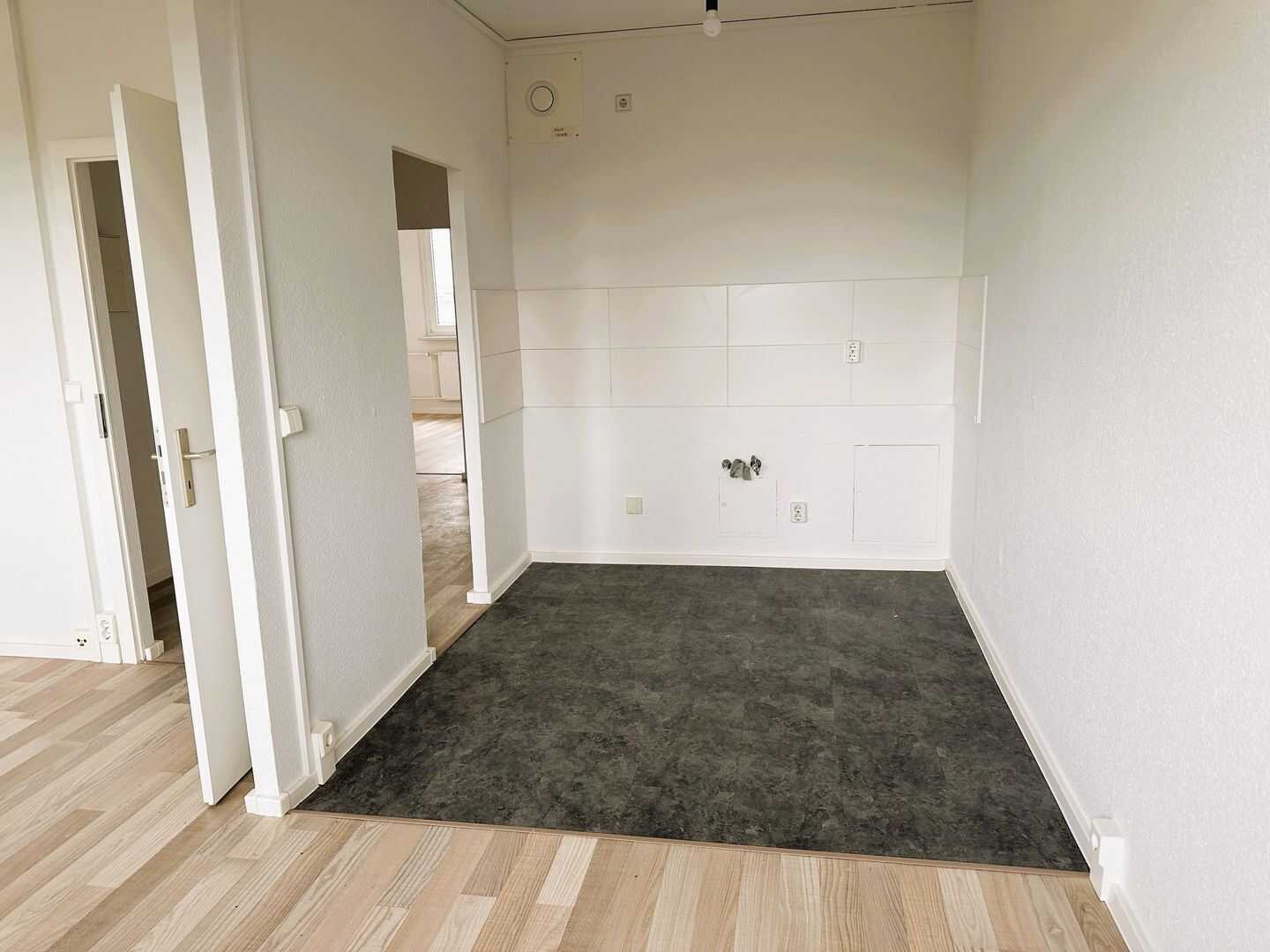 Toller Blick - Gemütliches Zuhause mit Wohnküche in Halle – Halle (Saale) – Vorschaubild 8