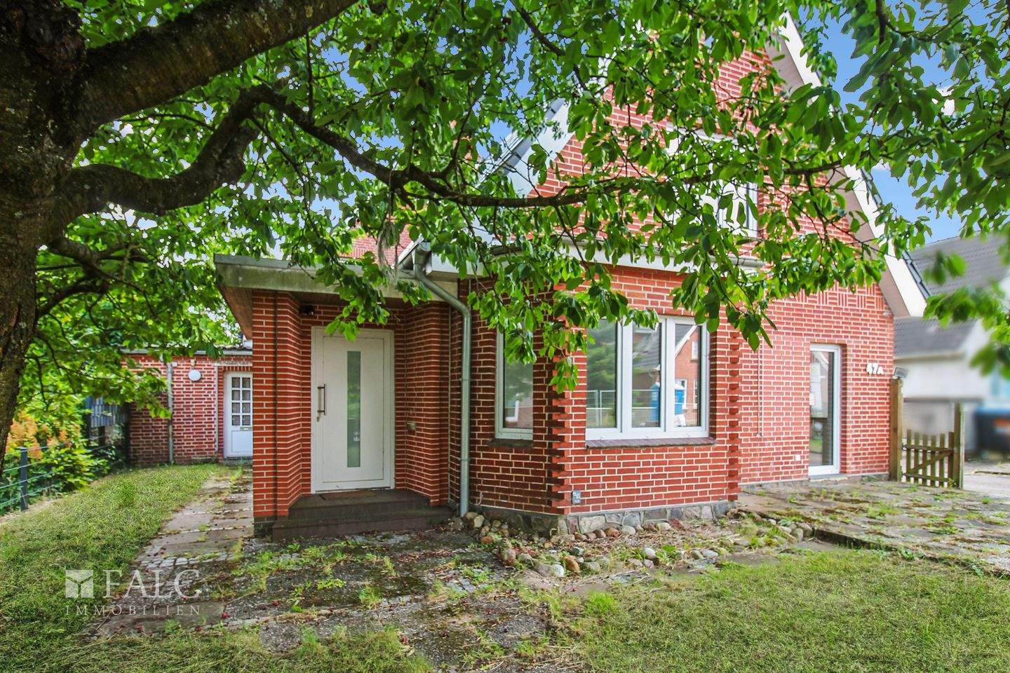 +++ Zweifamilienhaus mit vielen Möglichkeiten und großem Grundstück +++ – Lübeck – Vorschaubild 6