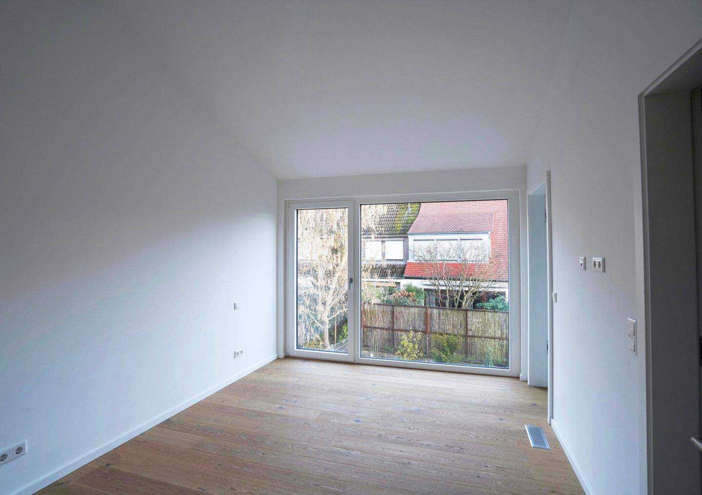 Neubau, Erstbezug: R6 – Leben am Burgberg | Architektonisch außergewöhnliches Haus im Grünen – Erlangen – Vorschaubild 6