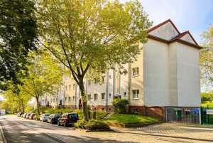 Fast 5 % AfA! 3-Zimmer-Erdgeschosswohnung in Uni-Nähe!