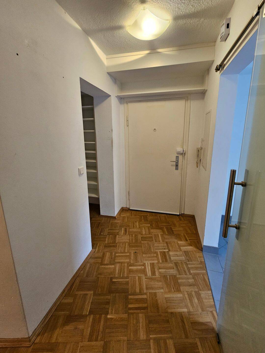Gemütliche 3 Zimmer Wohnung im EG – Nürnberg – Vorschaubild 2