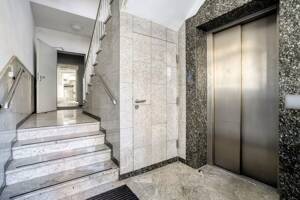 Exklusive 4-Zimmer-Wohnung mit zwei 12 Meter langen Balkonen und traumhaftem Ausblick – 45329 Essen – Vorschaubild 5