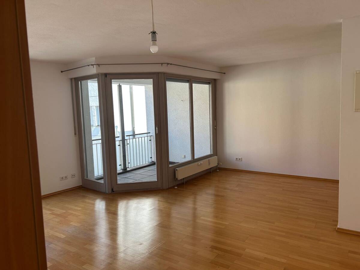 1,5 ZKB Singlewohnung in der Innenstadt – 85049 Ingolstadt – Bild 1 von 5