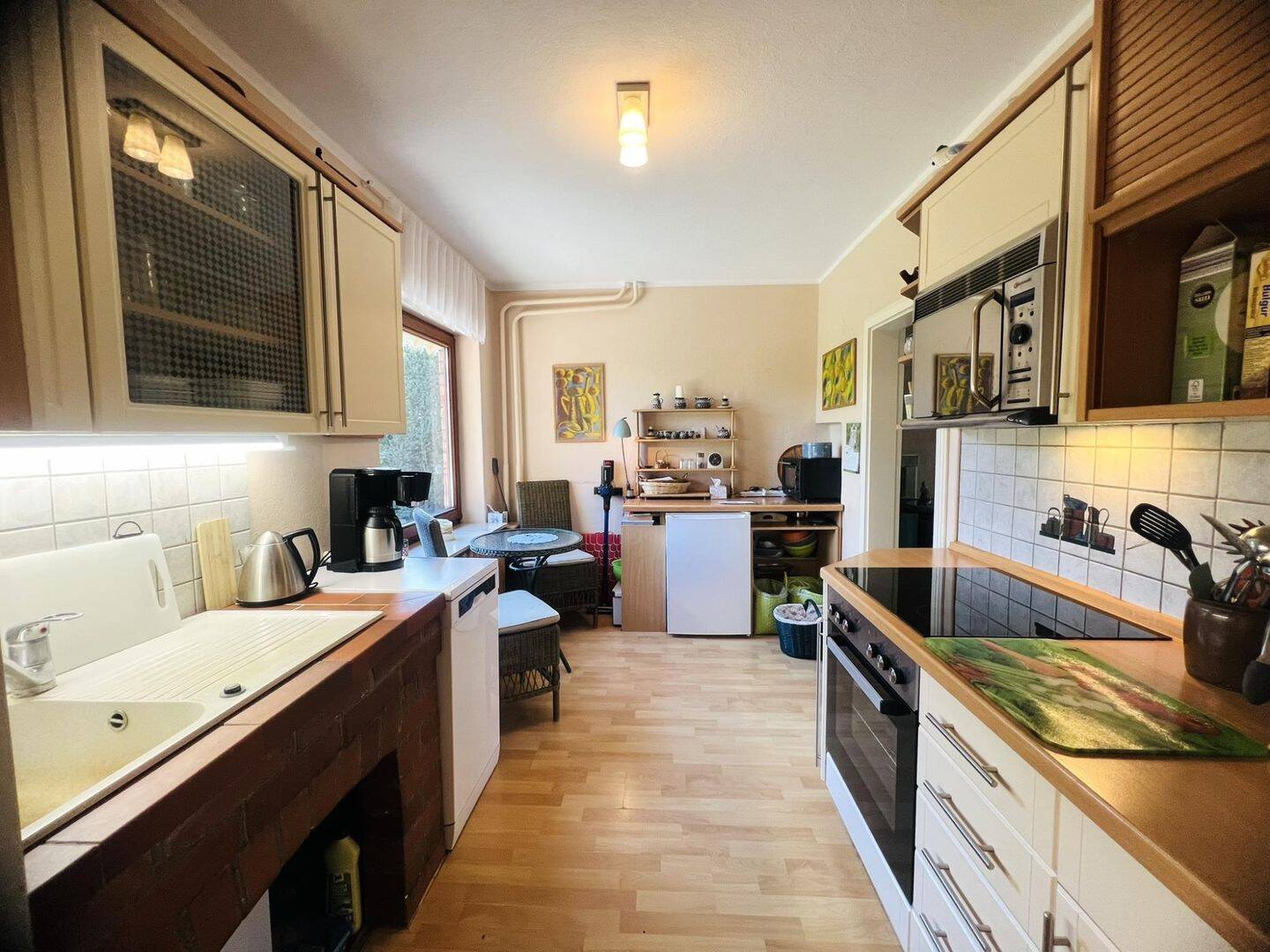 freistehendes Wohnhaus, 5 Zimmer, Garage, sonniges Grundstück in Rostock [Dierkow-Ost] – Rostock – Vorschaubild 4