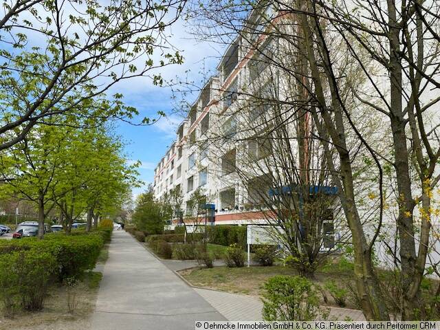 attraktive Kapitalanlage im grünen Marzahn - Eigentumswohnung mit Balkon vermietet – Berlin – Vorschaubild 2