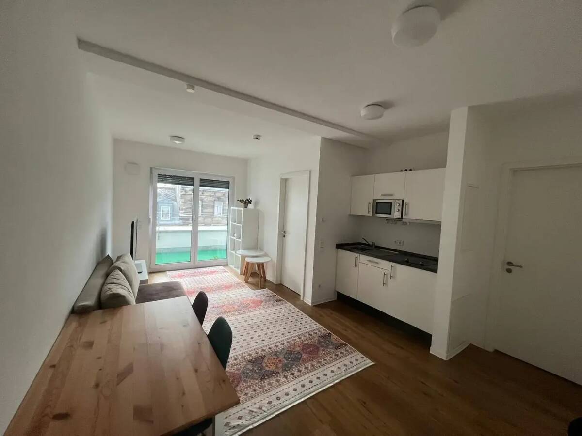 Penthouse-Wohnung im 4. Stock – 90762 Fürth – Bild 1 von 9
