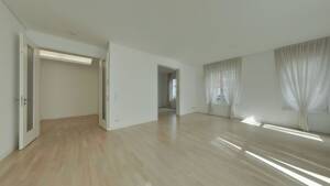 Großzügige 4-Zimmer-Erdgeschosswohnung mit Balkon und hochwertiger Ausstattung – 10707 Berlin – Vorschaubild 5