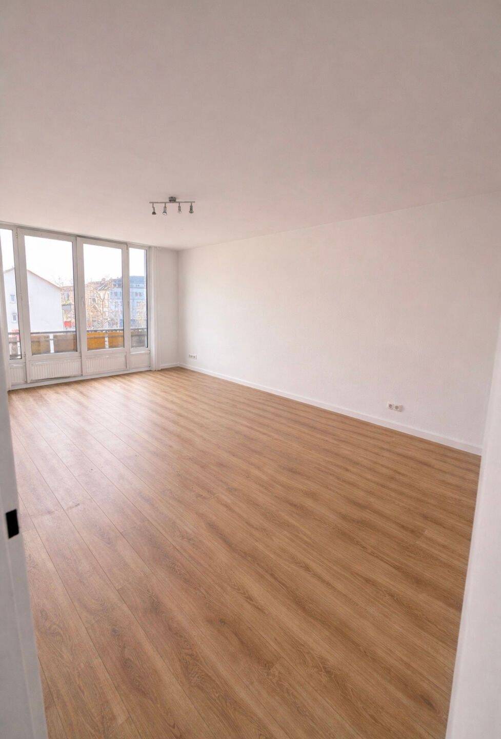 Gemütliche 3-Zimmer-Wohnung in Mannheim-Rheinau – Mannheim – Vorschaubild 3