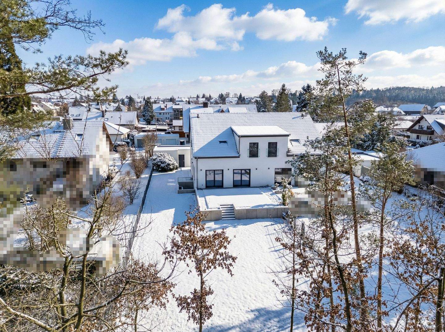 Treten Sie ein in ein luxuriöses Wohnerlebnis – Stil, Ruhe und perfekte Anbindung in vollendeter Harmonie. – Hemhofen – Bild 1 von 9