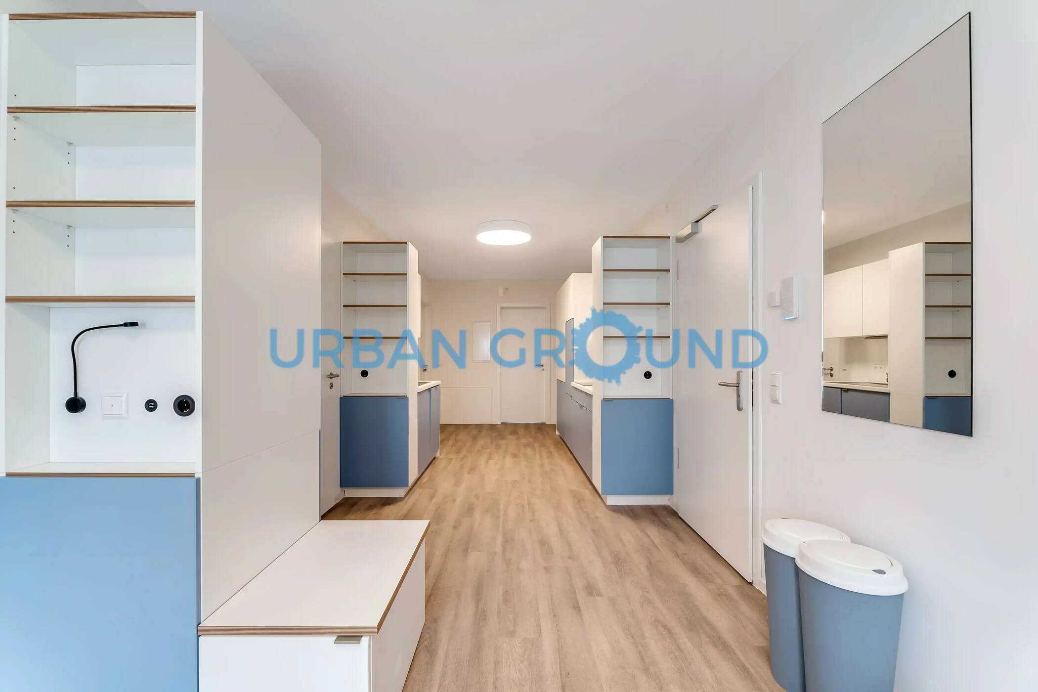 Voll möbliertes Privatzimmer mit Balkon in einer gemischten 5er WG-Nähe der HTW Universität – Berlin – Vorschaubild 3