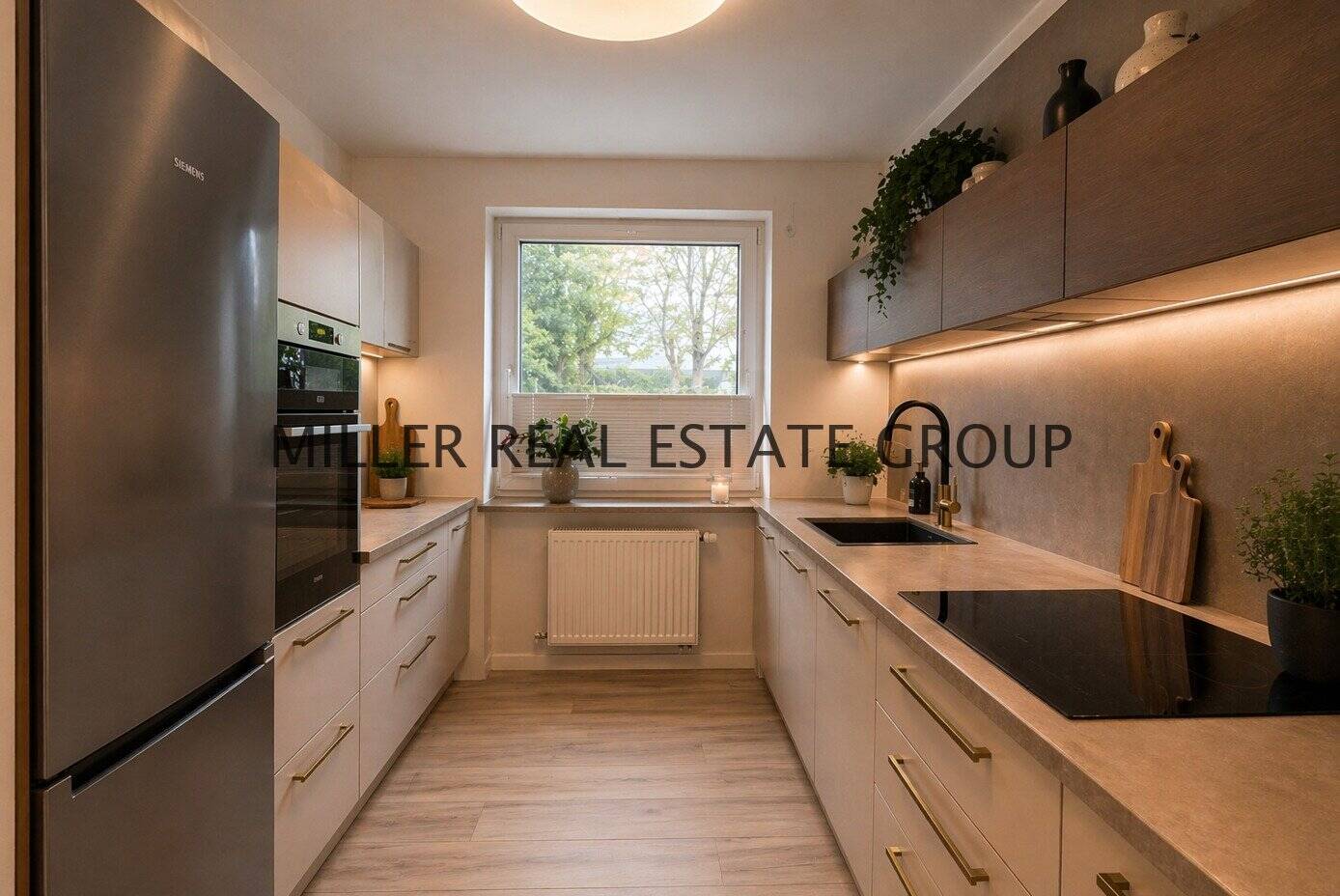 Reihenmittelhaus in Ingolstadt-Süd: Garten, Terrasse, Keller & Garage in gefragter Wohnlage! – Ingolstadt – Vorschaubild 4
