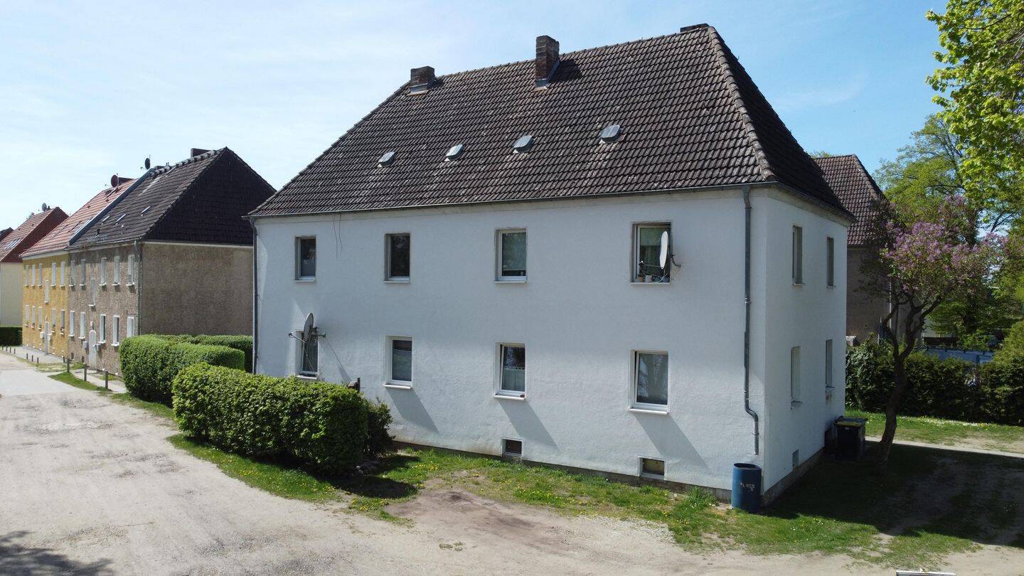 Solide Kapitalanlage mit Potenzial: Voll vermietetes 4-Parteienhaus mit Ausbaureserve im Dach – Werneuchen – Vorschaubild 5