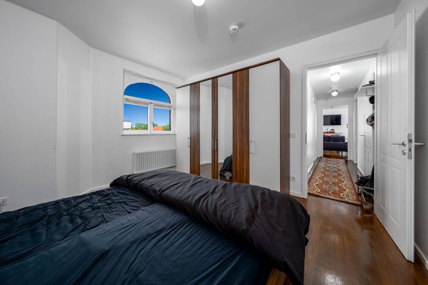 Barrierefreie 3-Zimmer-Wohnung mit 2 Bädern im sanierten Altbau am Schlosspark Charlottenburg – Berlin – Vorschaubild 7