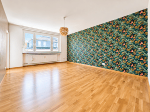 Großzügige Drei-Zimmer-Wohnung mit zwei Balkonen und Stellplatz - Frankfurt Heddernheim – 60439 Frankfurt am Main – Vorschaubild 4