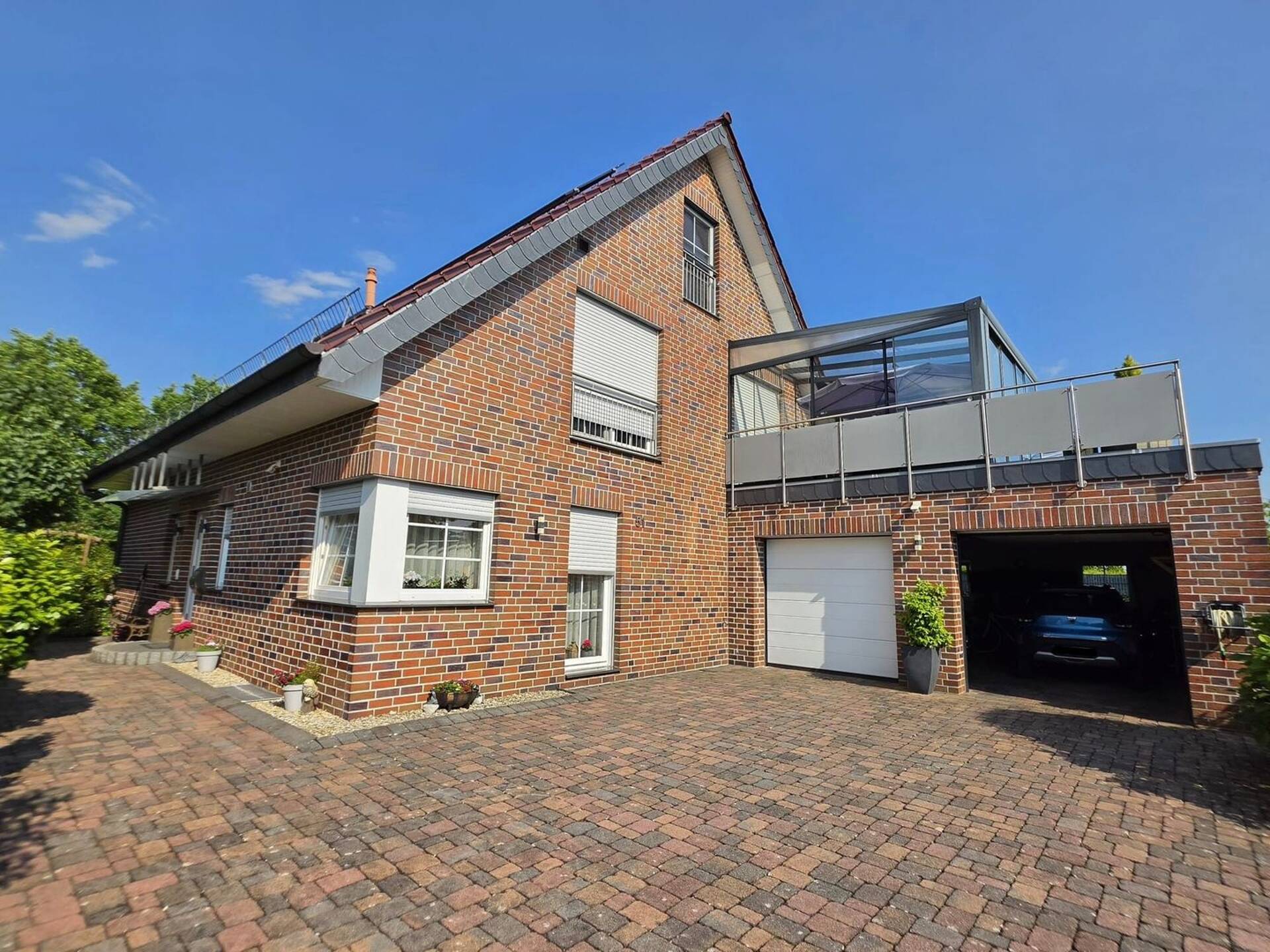 Mehrfamilienhaus in 33790 Halle (Westfalen) mit 218 m² kaufen