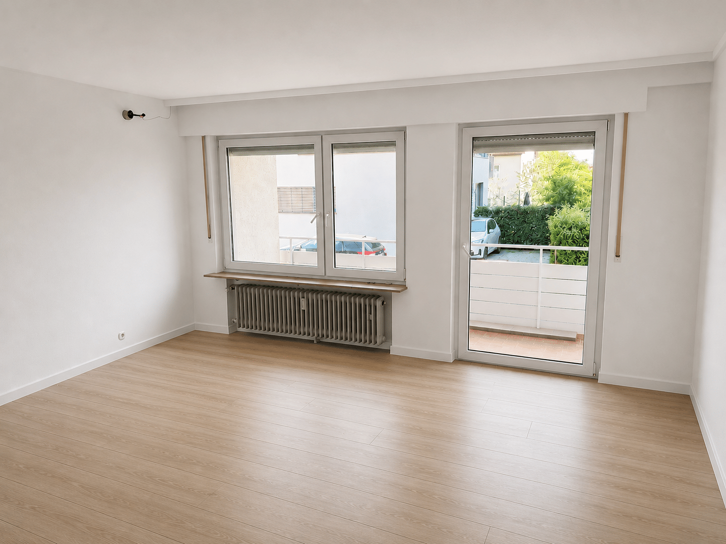 Ruhige 2-Zimmer-Wohnung mit 2 Balkonen (Balkon + Loggia) in Degerloch – Stuttgart – Vorschaubild 4