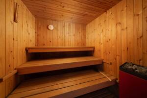 Stilvolles Einfamilienhaus mit Sauna, großem Grundstück und modernisierter Technik in Oberneuland – 28355 Bremen – Vorschaubild 9
