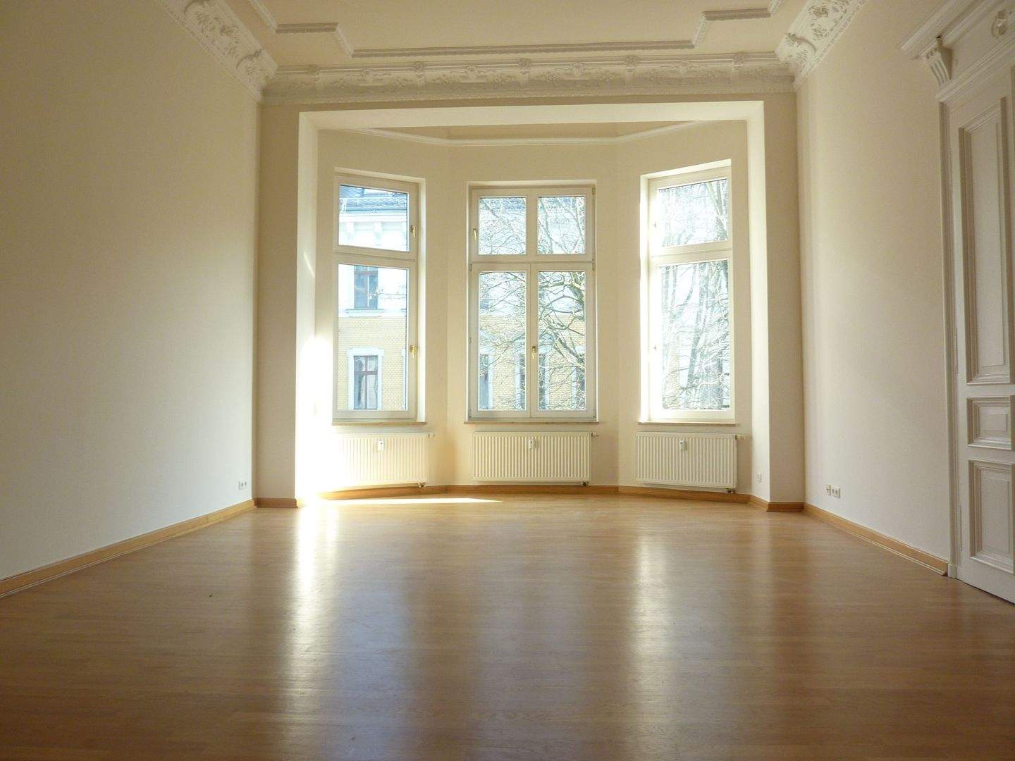 6-Raum-Wohnung * 2 Balkone * 3 Bäder * Parkett * Waldstraßenviertel – Leipzig – Vorschaubild 7