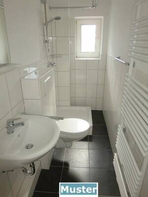 Frisch saniert: 2-Zimmer-Dachgeschosswohnung – 22111 Hamburg – Vorschaubild 4