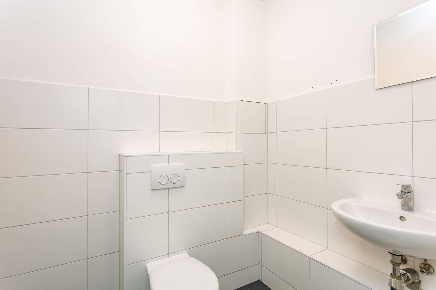 Stylische Erdgeschosswohnung mit großem Terrassenbereich nahe Kollwitzplatz! – Berlin – Vorschaubild 4
