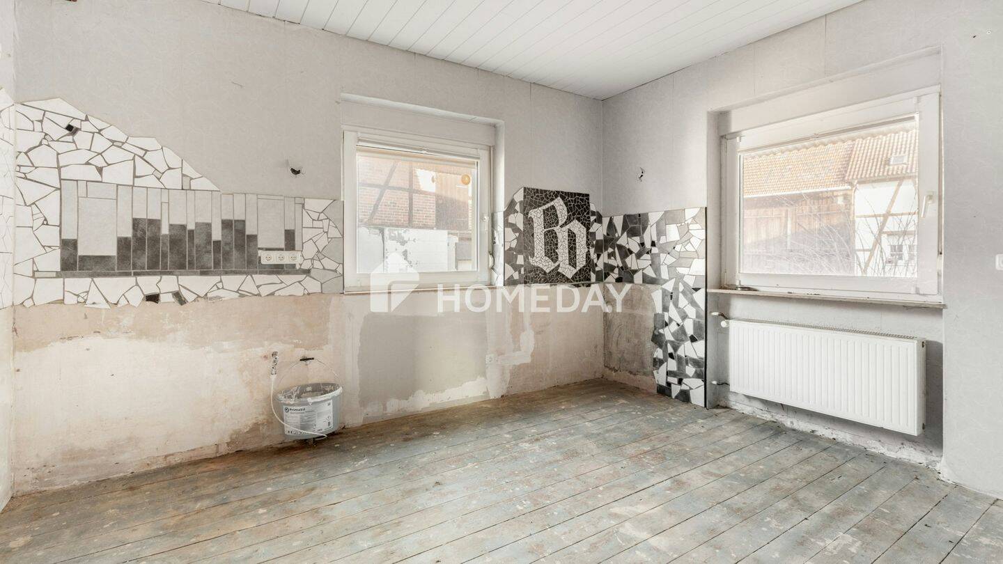 Bezugsfreies EFH mit Stallungen, 8 Zimmern und großem Entwicklungspotenzial in ruhiger Lage – Wölfersheim – Vorschaubild 9