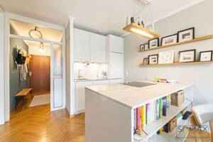 Charmante 2-Zimmer-Wohnung mit sonnigem Balkon und besonderem Wohnambiente in Haidhausen – 81669 München – Vorschaubild 5