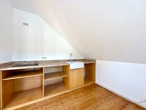 Lichtdurchflutete Dachgeschosswohnung in charmantem Altbau in Innenstadtlage – 33602 Bielefeld – Vorschaubild 8