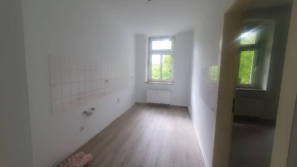 Zentrum Brühl 2 Zimmer mit großem Badezimmer – Chemnitz – Vorschaubild 7