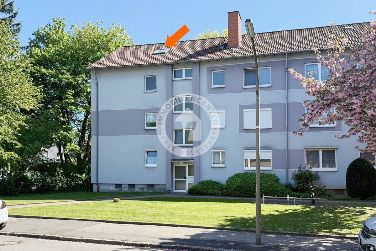 "Kapitalanlage über den Dächern von Brackel!" - Vermietete Dachgeschosswohnung mit Tageslichtbad – 44309 Dortmund – Bild 1 von 9