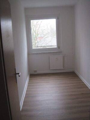 Schöne 3 Raumwohnung mit Balkon – 9123 Chemnitz – Vorschaubild 7