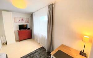 WG-Zimmer möbliert in Stuttgart Degerloch - 1 Monat Zeitwohnen
