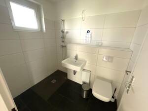 Schöne 3-Zimmer-Etagenwohnung in Wolfsburg mit Einbauküche! – 38448 Wolfsburg – Vorschaubild 4
