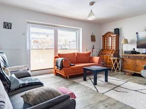 Zu Hause mit Kamin, Garten und Stellplatz – 23569 Lübeck – Vorschaubild 4