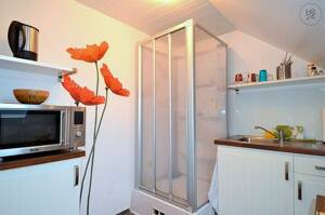 Schön möblierte 1-Zimmer Wohnung in ruhiger Lage in Fürth bei Nürnberg – 90766 Fürth – Vorschaubild 4