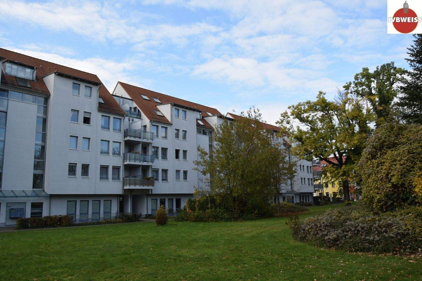 NEU IM ANGEBOT: KAPITALANLAGE im Zukunfmarkt Seniorenwohnen - Balkon, Duschbad uvm. – Magdeburg – Vorschaubild 2