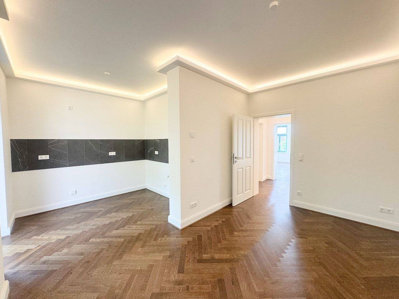 Die ist es! + Erstbezug * Balkon * Parkett * Fußbodenheizung * Bad mit Wanne & Dusche * LED-Licht – Leipzig – Vorschaubild 9