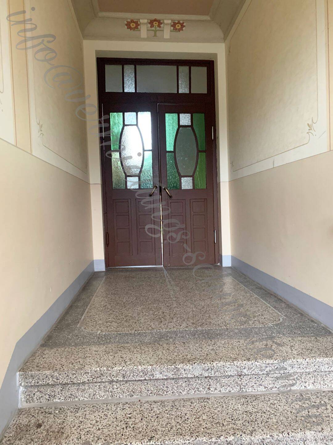 2 Zimmer- besonderes geschnittene Altbauwohnung in ruhiger Lage mit viel Platz – Chemnitz – Vorschaubild 9