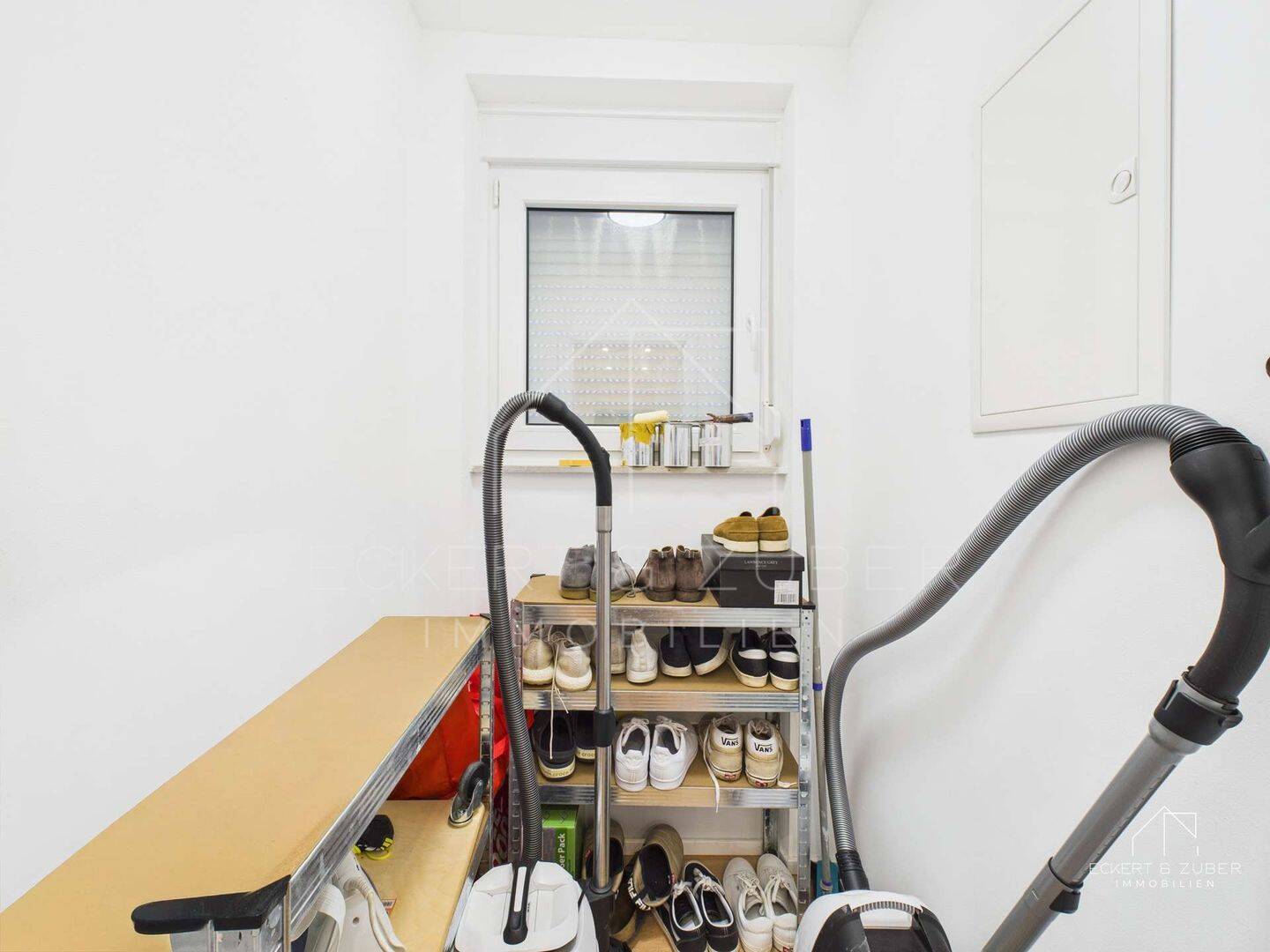 Modernisierte 2-Zimmer-Wohnung mit Südbalkon und Aufzug – Nürnberg – Vorschaubild 8