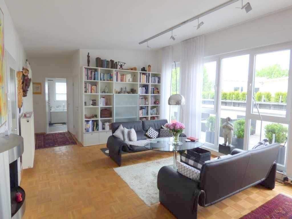 Penthouse mit 2,70 m Deckenhöhe und Dachterrasse – Wiesbaden – Bild 1 von 9