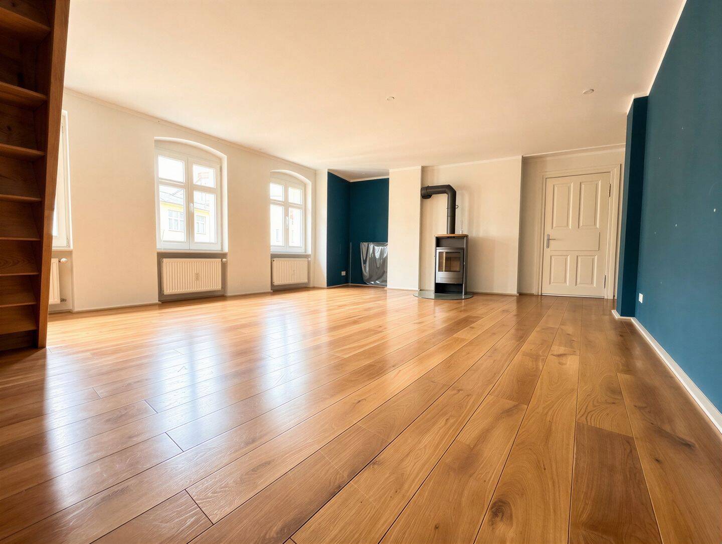 Große Terrasse | 3 Zimmer | Kamin | Dachgeschossmaisonette nahe Bergmannkiez | – Berlin – Vorschaubild 3