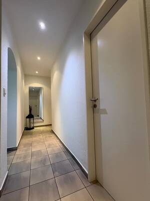 Moderne Erdgeschosswohnung mit Garten und Stellplatz – 30880 Laatzen – Vorschaubild 5